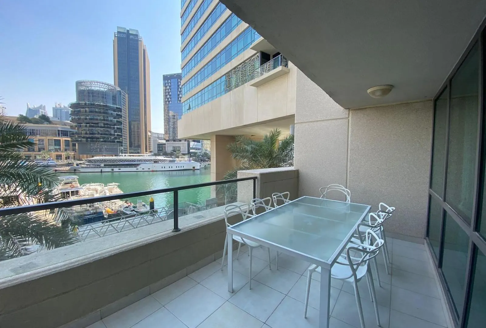 Dream Inn Apartments - Marina Quays