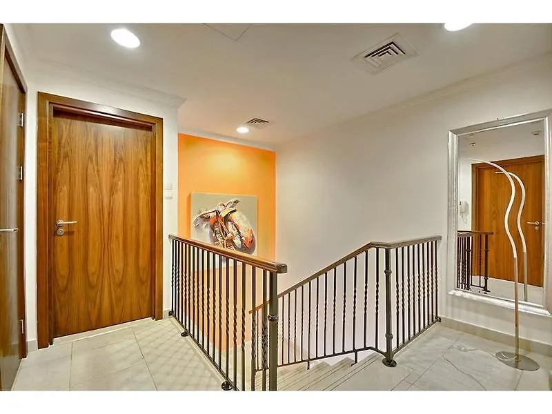 Dream Inn Apartments - Marina Quays 0*, Dubai